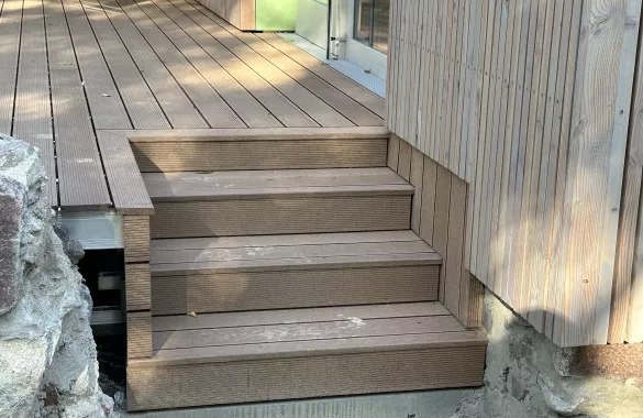 Treppenkonstruktion aus Holz