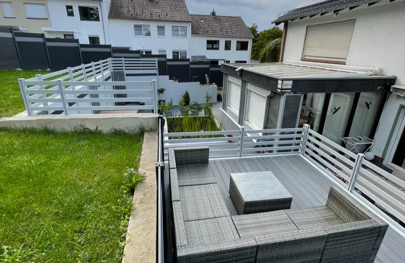 Terrasse mit Geländersystem 